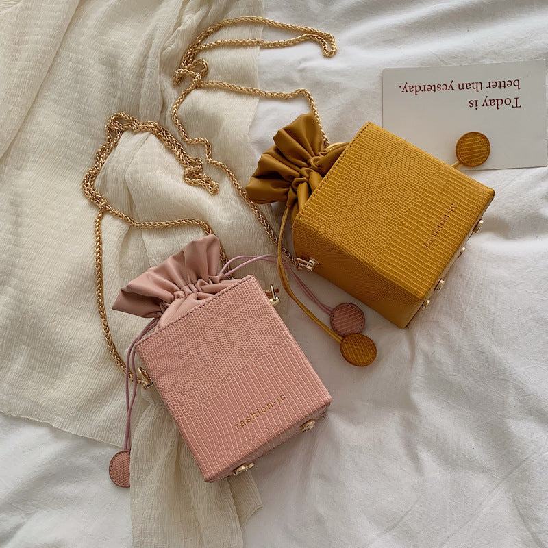 Chain Bucket Bag