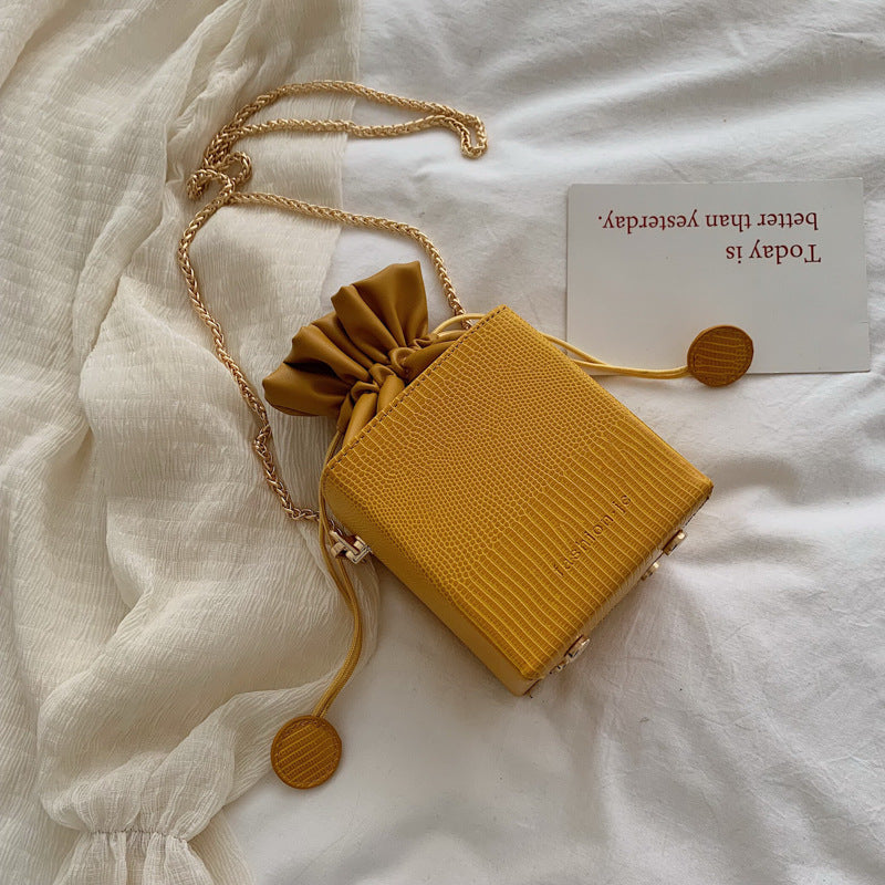 Chain Bucket Bag